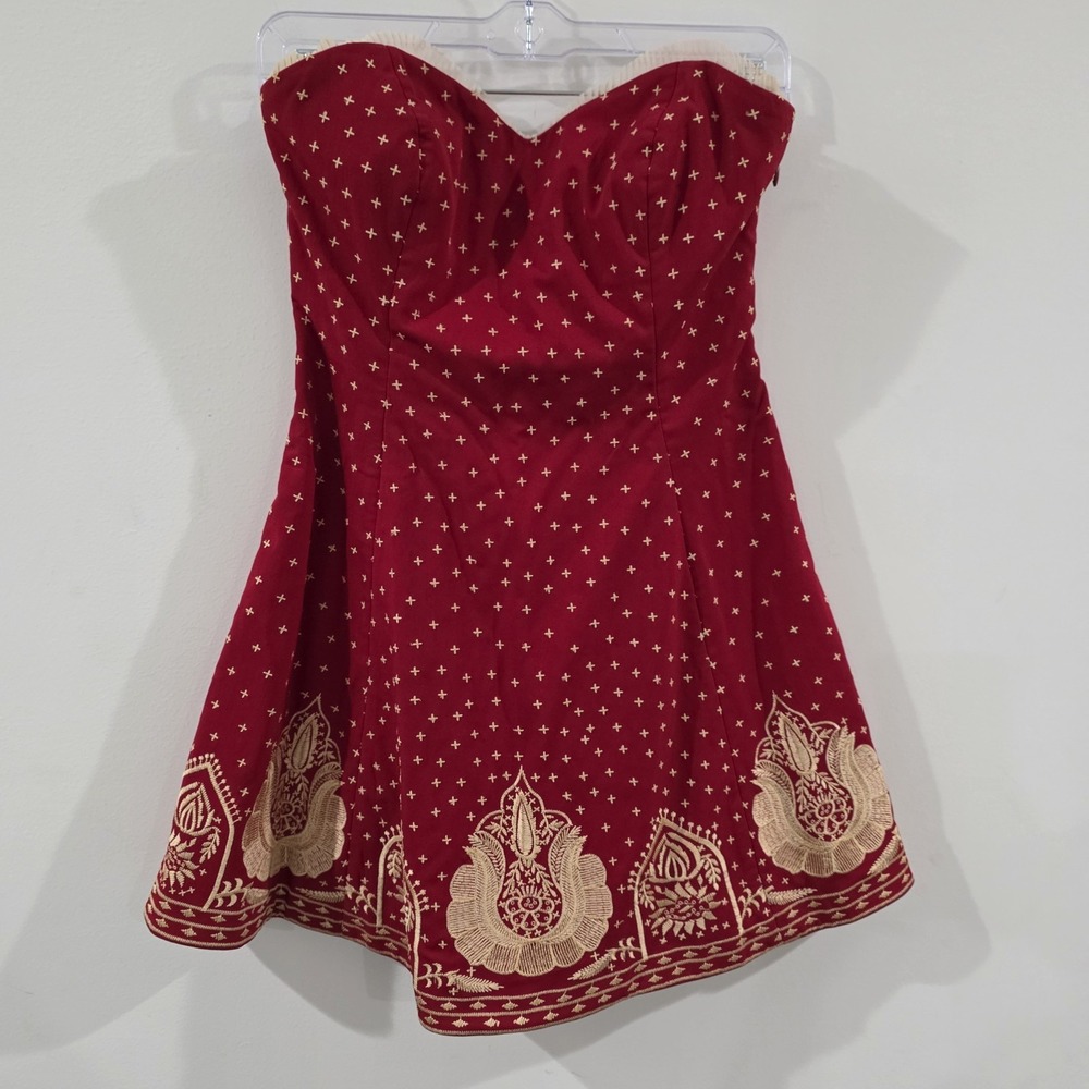 Free People Strapless Mini Dress Size 4 Embroidered Boho Sweetheart Pin Up Boned